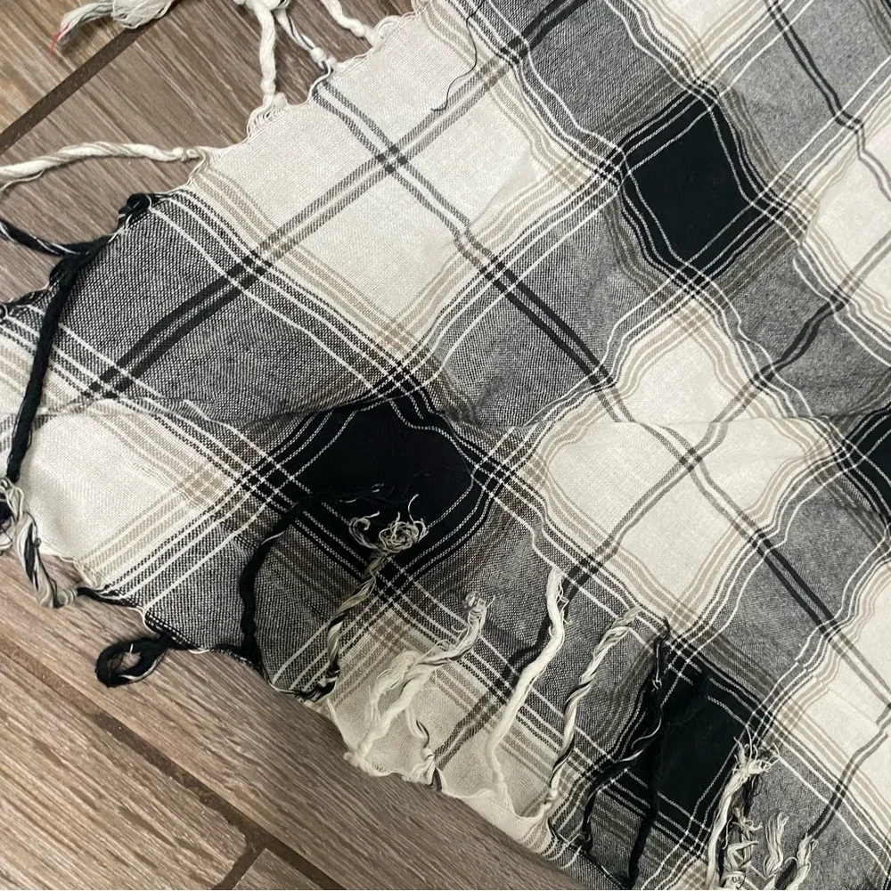 Unbranded Frayed Edge Scarf